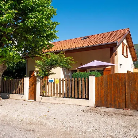 Holiday home Maison De *